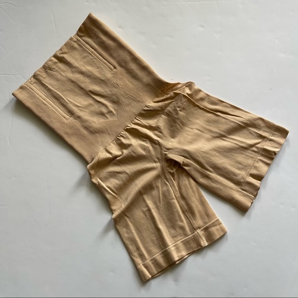 2/$15 Seamless High-Waist Shaper Panties - Instant Slimming Effect, Hourglass - Picture 8 of 8